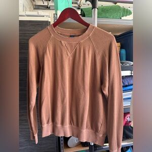 Old navy crewneck sweatshirt